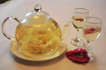 天气渐热，喝花茶降暑解渴吗？花茶的功效与选择