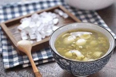 解锁春节排毒养颜的食疗方法，轻松拥有好皮肤