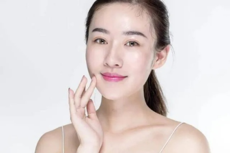 告别粗糙，十种方法教你拥有细嫩光滑的完美肌肤