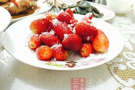 败火吃什么食物好？中医推荐的败火食物，清热解毒又美味