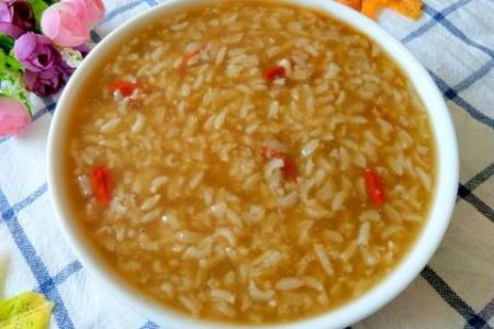 秋季护肤食谱推荐：十大美容食谱，轻松拥有好气色