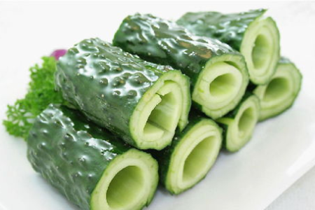 夏季养生：吃荷叶能带来哪些意想不到的好处？