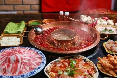 夏天吃火锅容易上火？教你如何健康又凉爽地吃火锅！