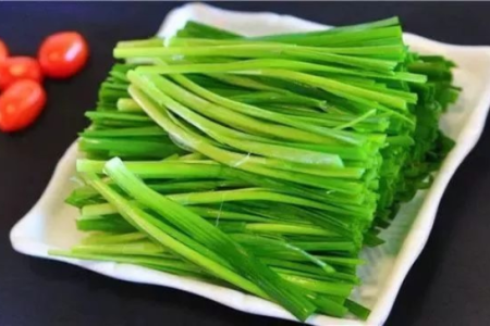 春天吃韭菜增强免疫力，提高抵抗力告别春季病！