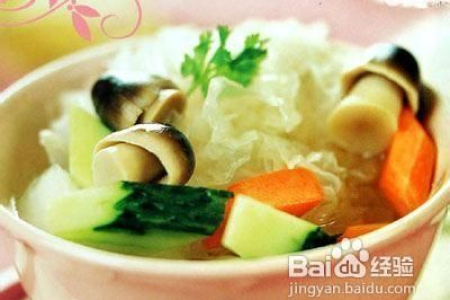 秋季干燥吃什么最滋补？女人秋季养生必备食物清单