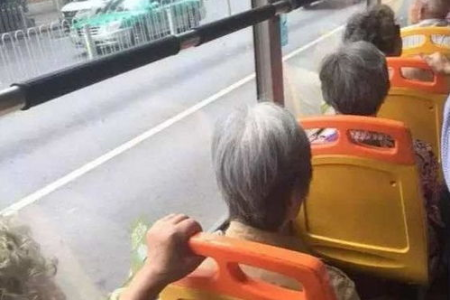 坐公交上班族，如何利用通勤时间减肥