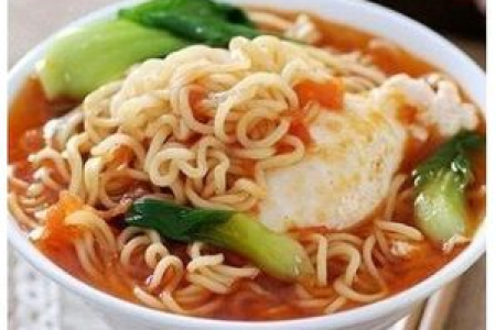 泡面的热量是多少 泡面和米饭哪个更容易胖