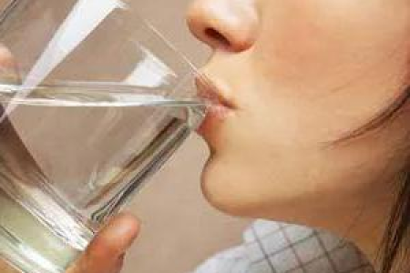 喝水能减肥吗喝水减肥的最佳时间和方法分享